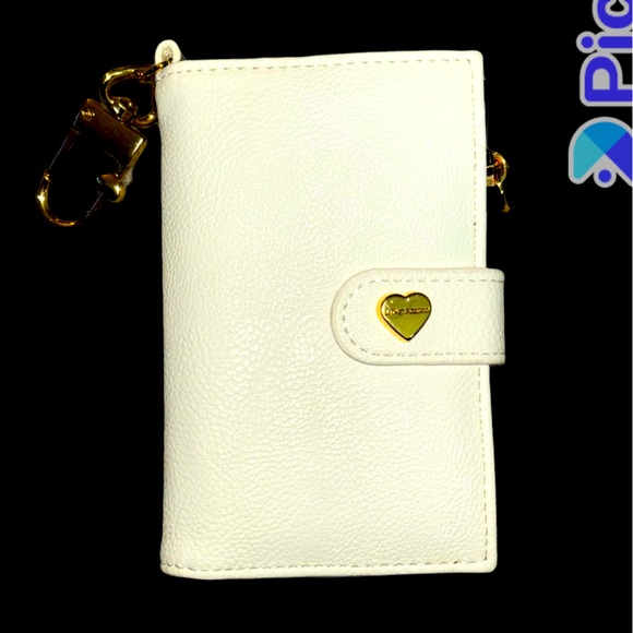 - BETSEY JOHNSON Saffiano white Keychain wallet coin card holder wallet - Picture 1 of 6